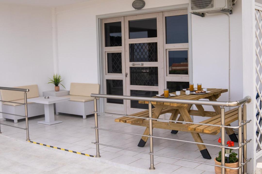 Ben'S Homes Nopigia Exterior foto