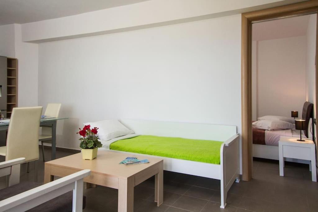 Ben'S Homes Nopigia Exterior foto